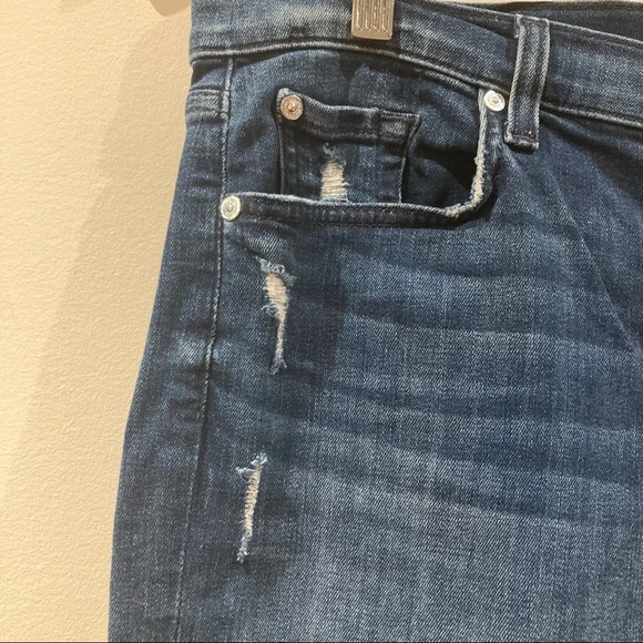 7 FOR ALL MANKIND Sz 29 Josephina Skinny Boyfriend High Rise Distressed - Picture 3 of 11